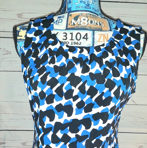Calvin Klein Tops - Women's Sleeveless Mosaic Blouse